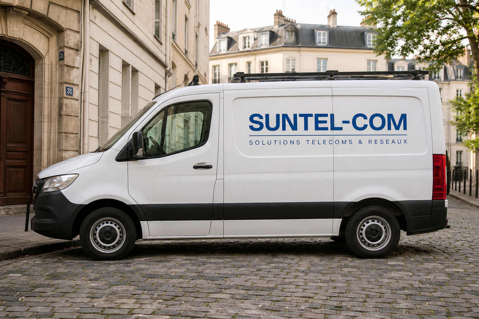 Camionnette utilitaire SUNTEL-COM